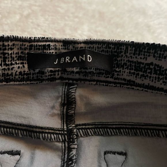 J Brand Super Skinny Velvet Pants 💕 - Picture 4 of 7
